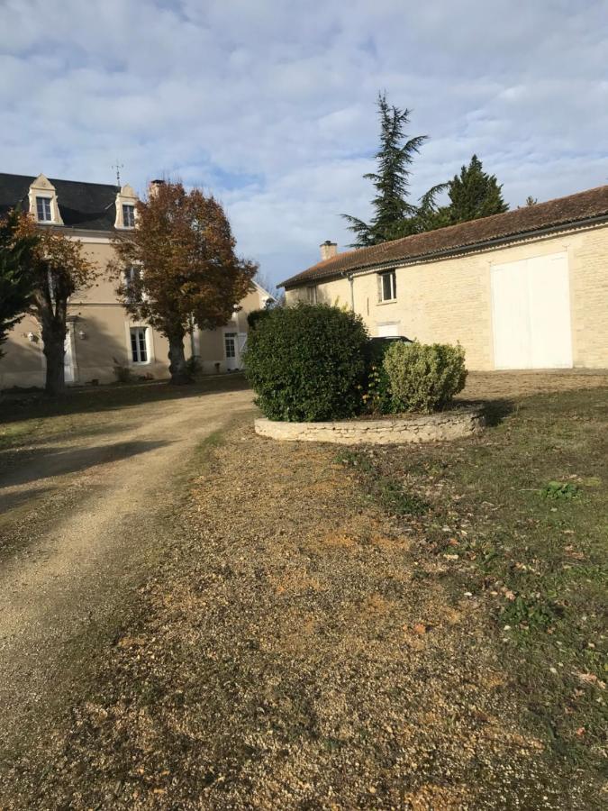 Vouzailles La Maladrie B&B 외부 사진